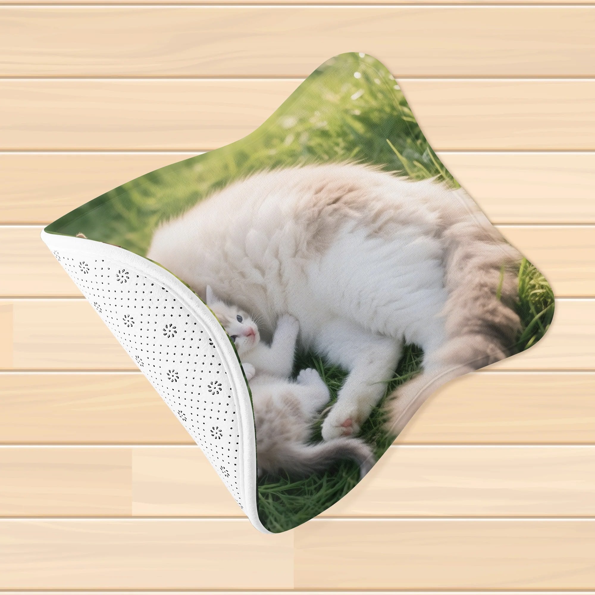 Lumfur Non-Slip Cat Rug – Soft, Secure & Odor-Free Comfort